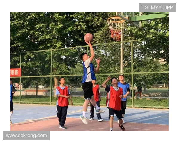 篮球燃梦青春赛场挥洒激情共同见证团队与荣耀的力量 篮球燃梦青春赛场挥洒激情共同见证团队与荣耀的力量