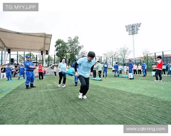 激烈角逐引爆全场 热血竞技赛场见证体育精神与荣耀的完美交融