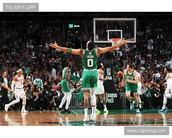 湖人凯尔特人经典对决再度上演 谁将问鼎新赛季篮球荣耀