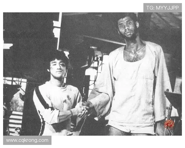 卡里姆·阿布杜尔-贾巴尔：从篮球传奇到文化象征的多维人生