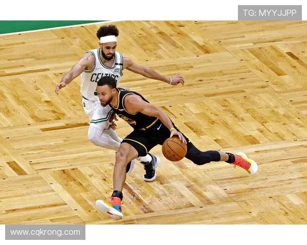 勇士与凯尔特人精彩对决录播回顾分析与精彩瞬间分享